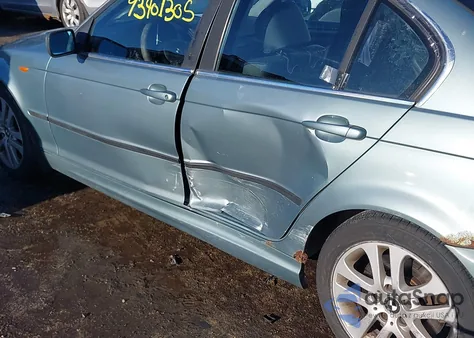 2002 BMW 330Xi from USA, damaged, VIN WBAEW53472PG19768